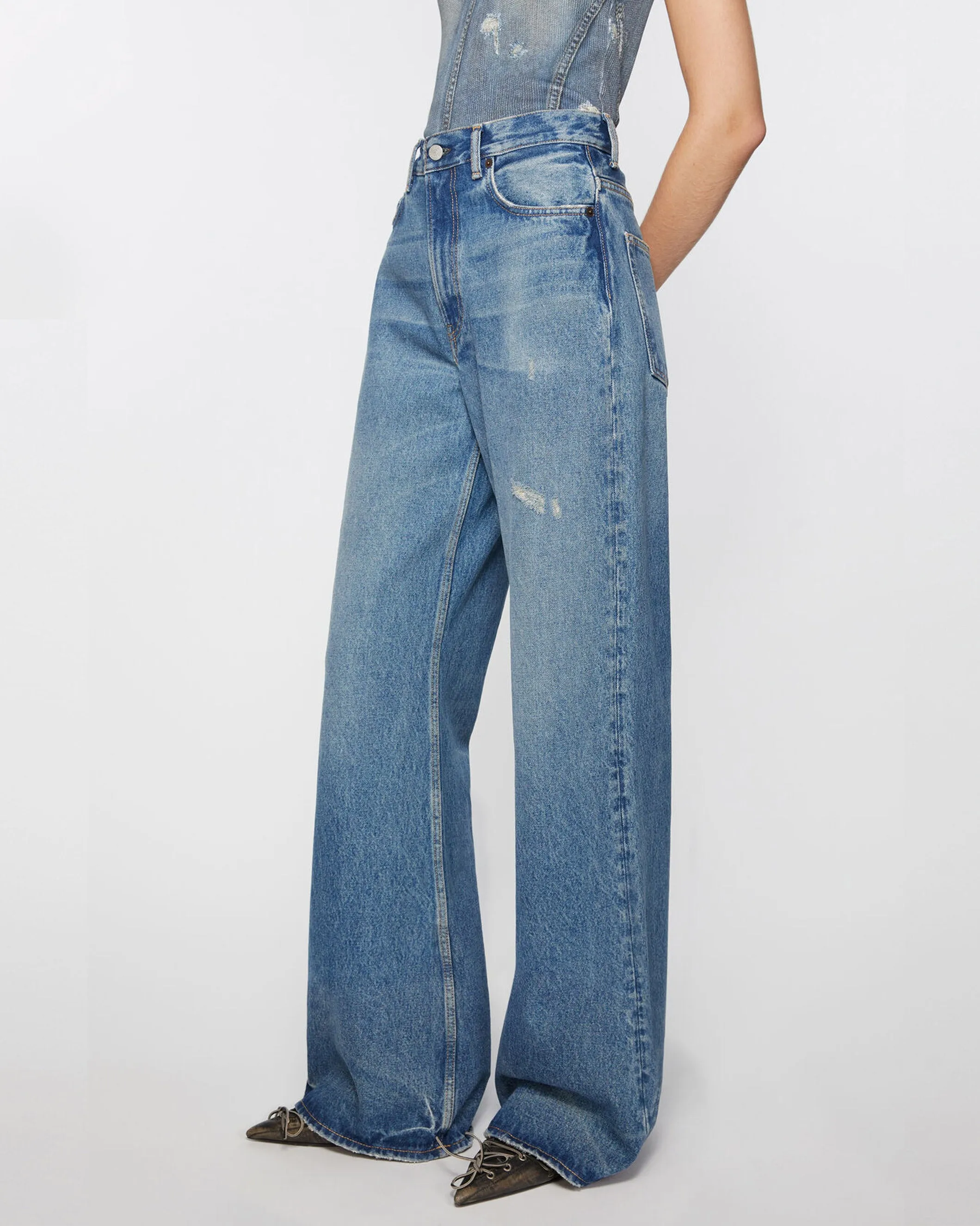 2022 Vintage Blue Jean