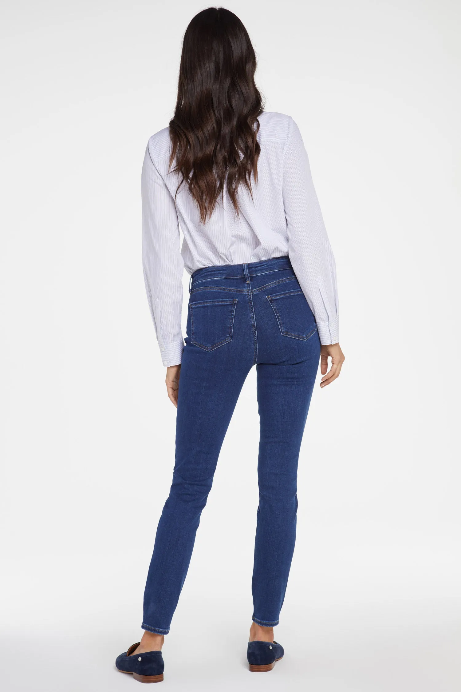 Ami Skinny Jeans In Petite - Quinn