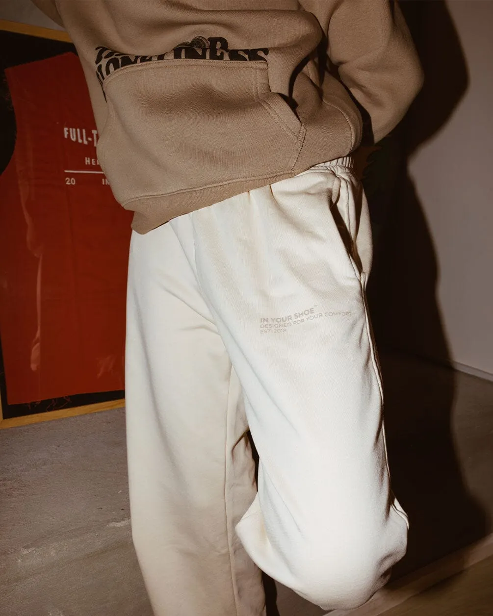 Beige Straight Swants (Sweatpants)