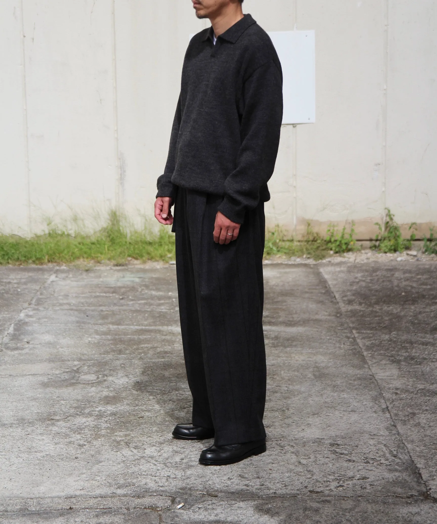 BELTED WIDE STRAIGHT TROUSERS "CHARCOAL CHECK"