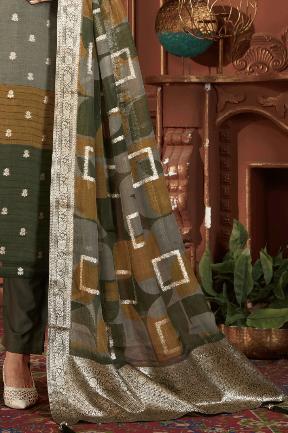 Green Mirror, Zardozi, Pearl and Banaras work Straight Cut Salwar Suit