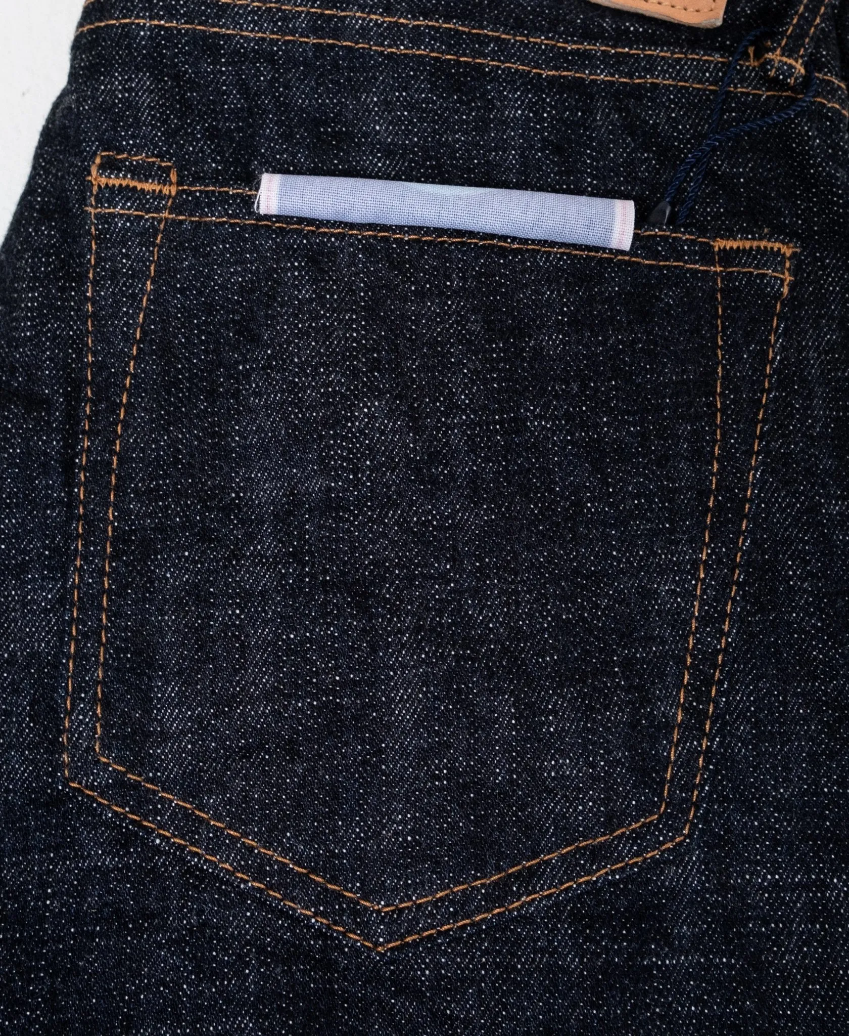 J366 Circle 16.5 Oz Straight Jeans