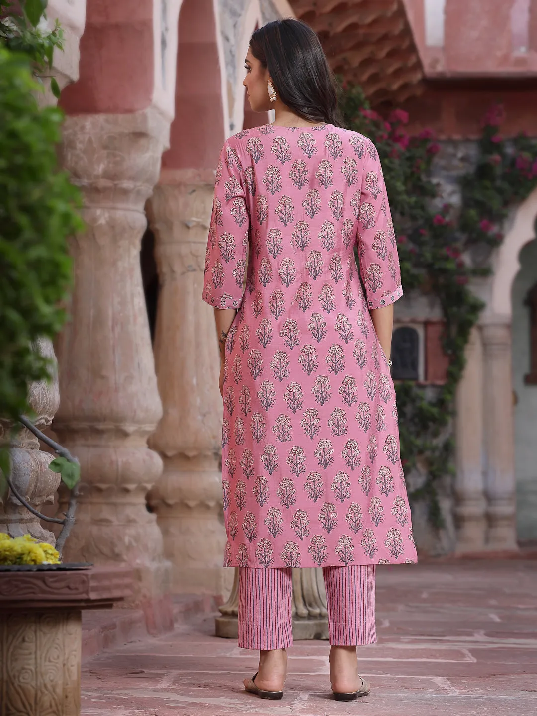 Juniper Pink Ethnic Motif Printed Muslin Straight Kurta & Pure Cotton Pants Set With Zari Work.