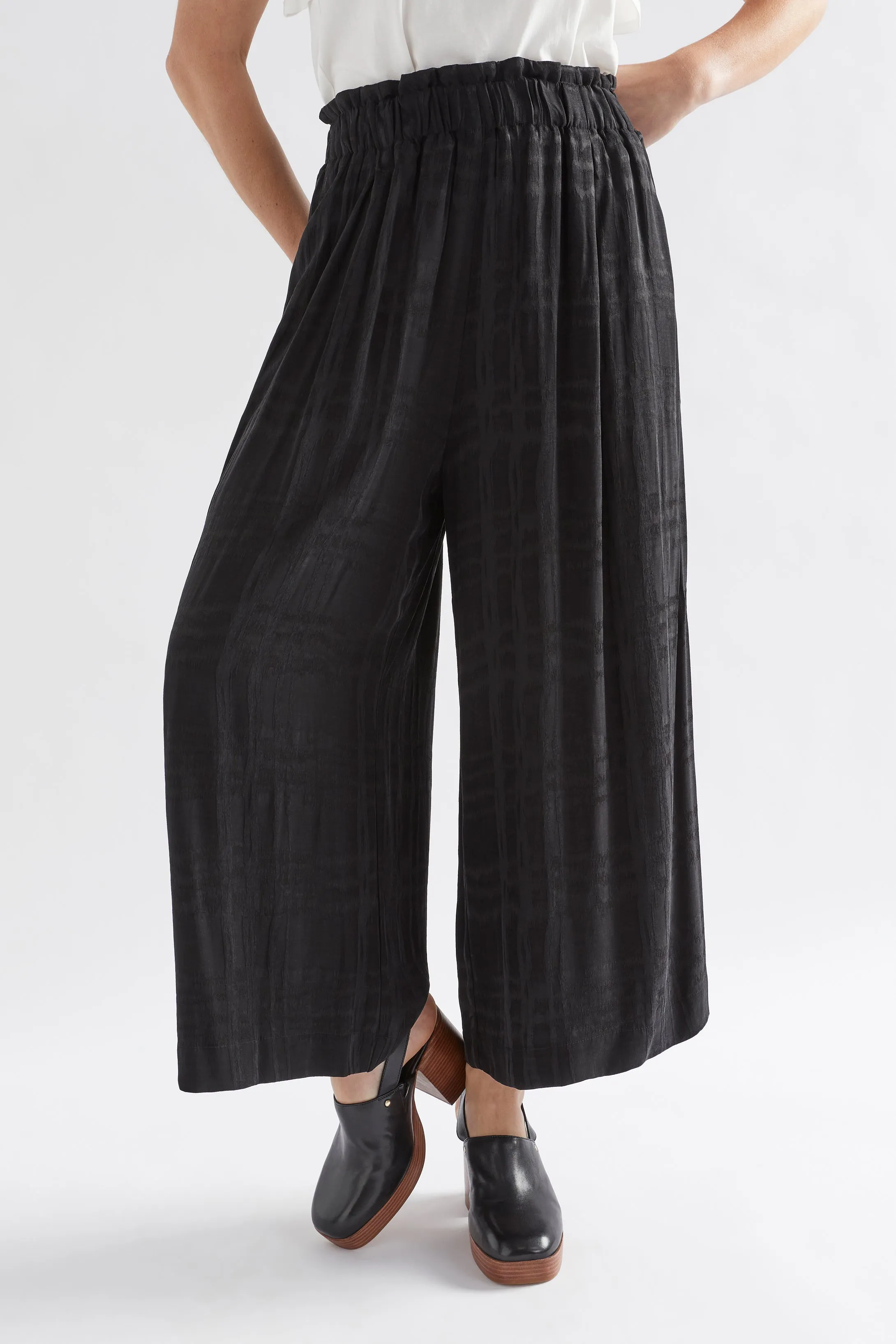 Linur Pant