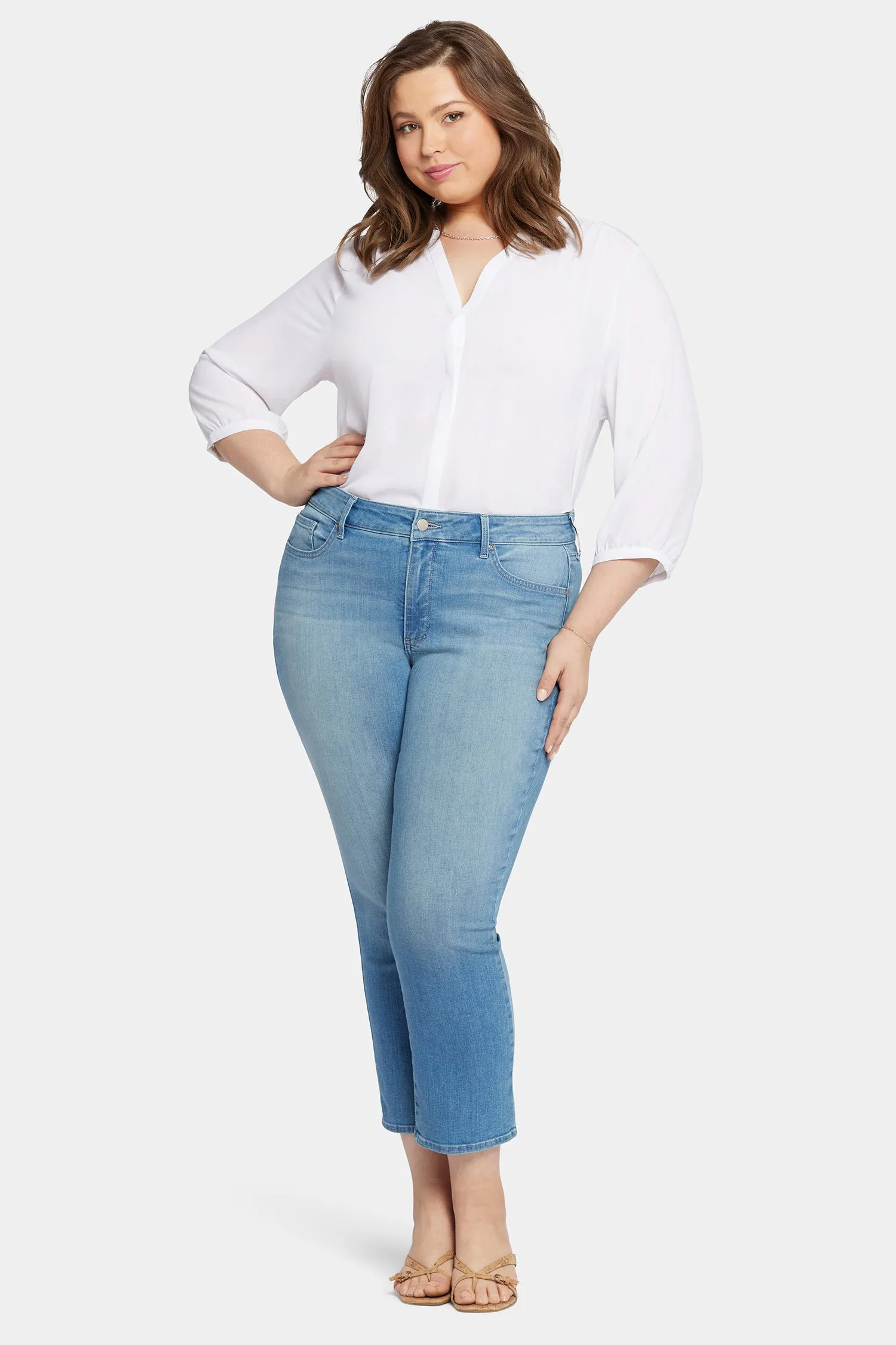 Marilyn Straight Ankle Jeans In Plus Size - Mesmerize