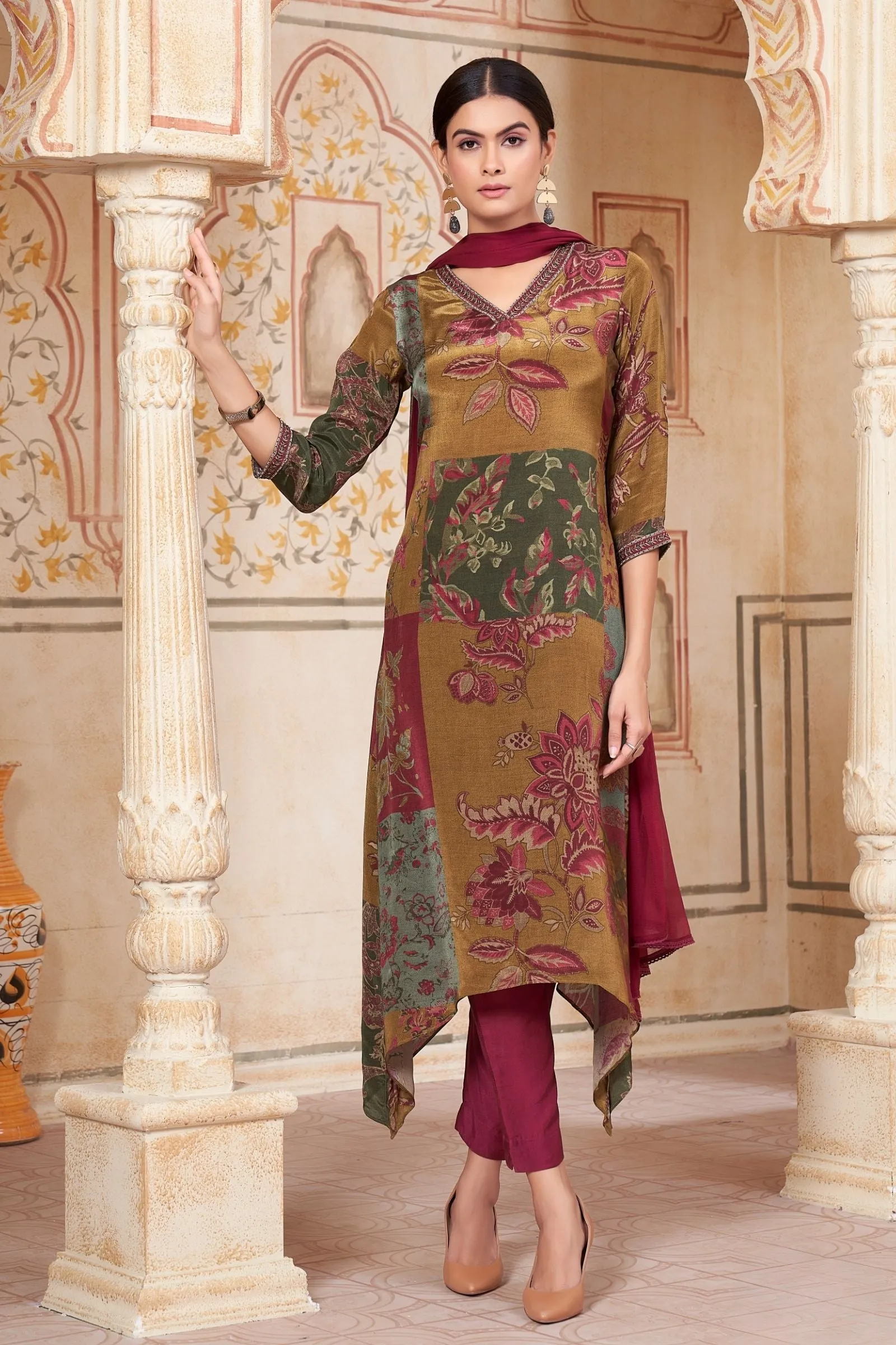 Mehendi Green Floral Print and Zardozi work Straight Cut Salwar Suit