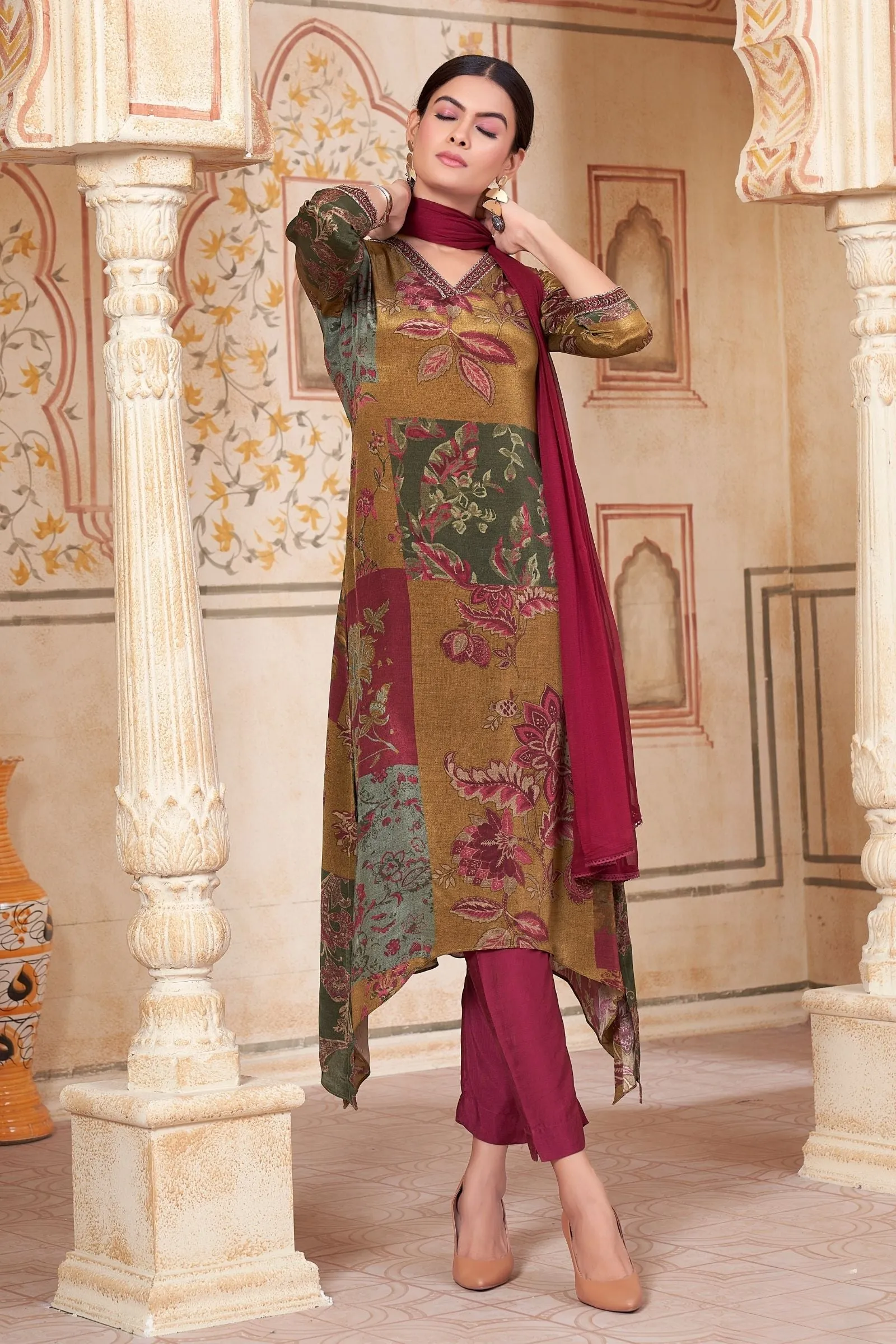 Mehendi Green Floral Print and Zardozi work Straight Cut Salwar Suit