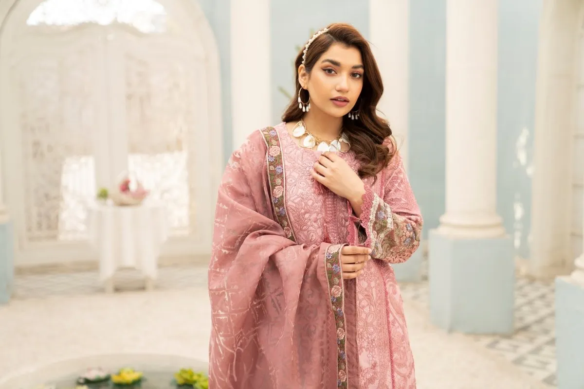 Munira Embroidered Viscose Pakistani Suit MUN547