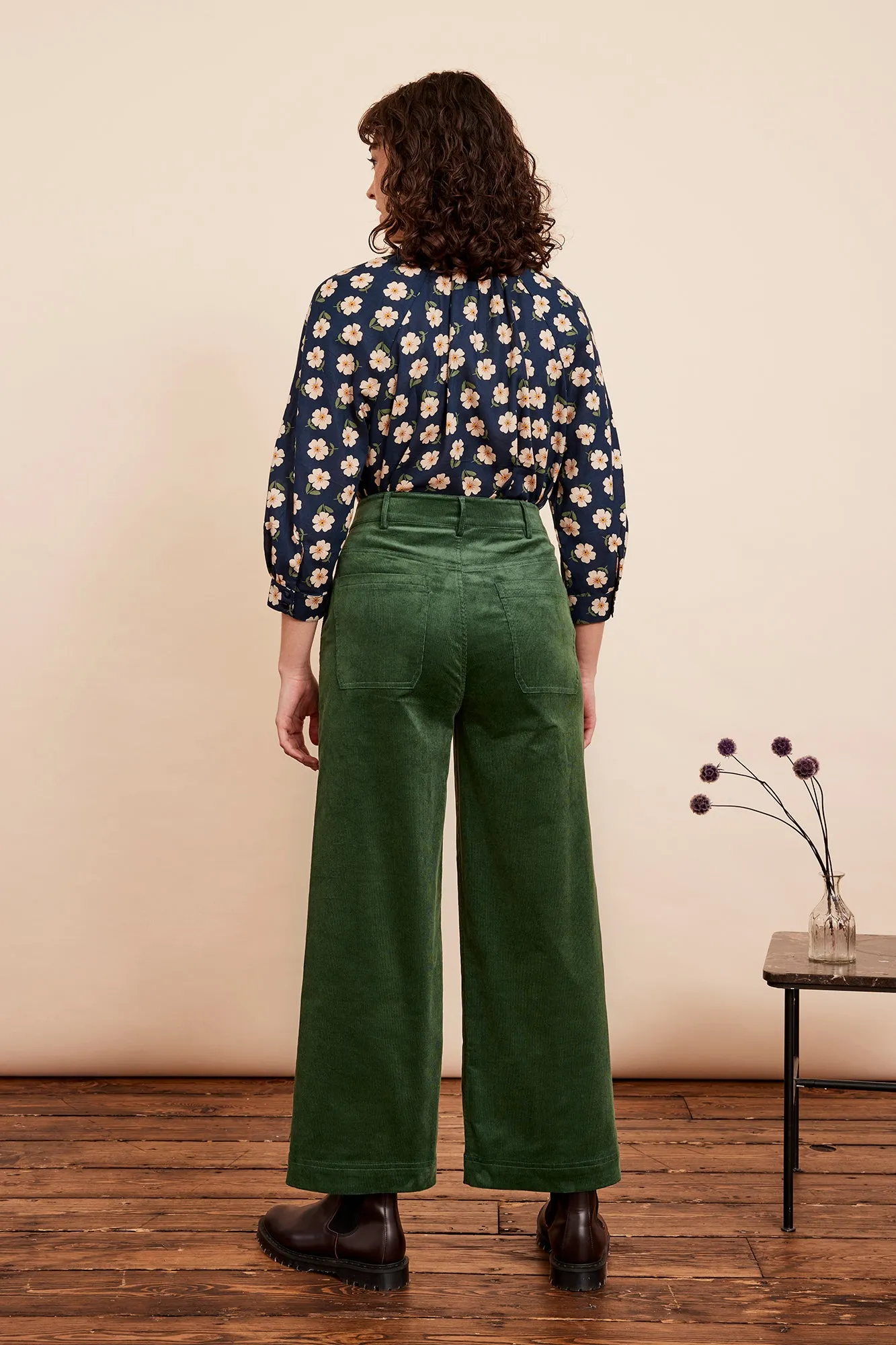 Nora Needlecord Forest Green Trouser Cropped