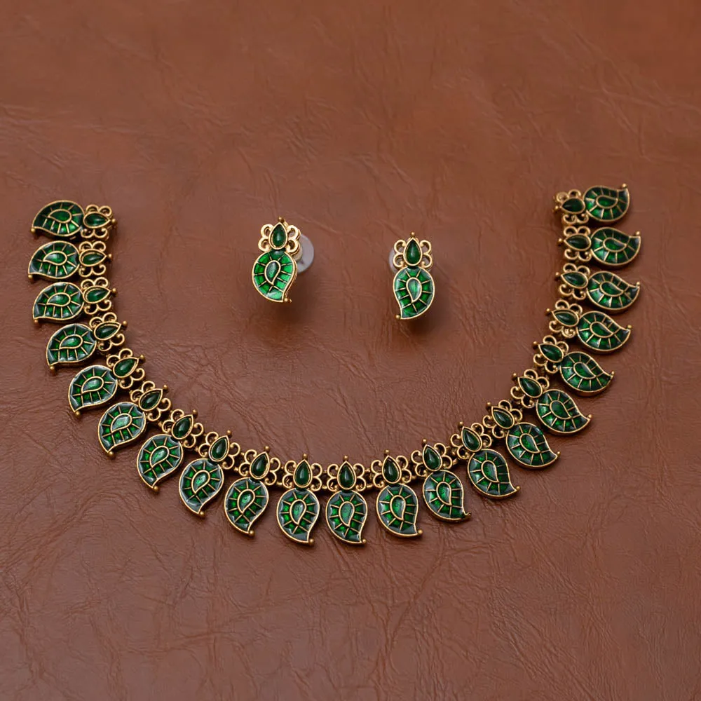 NV101459 - Traditional Necklace Earring Set