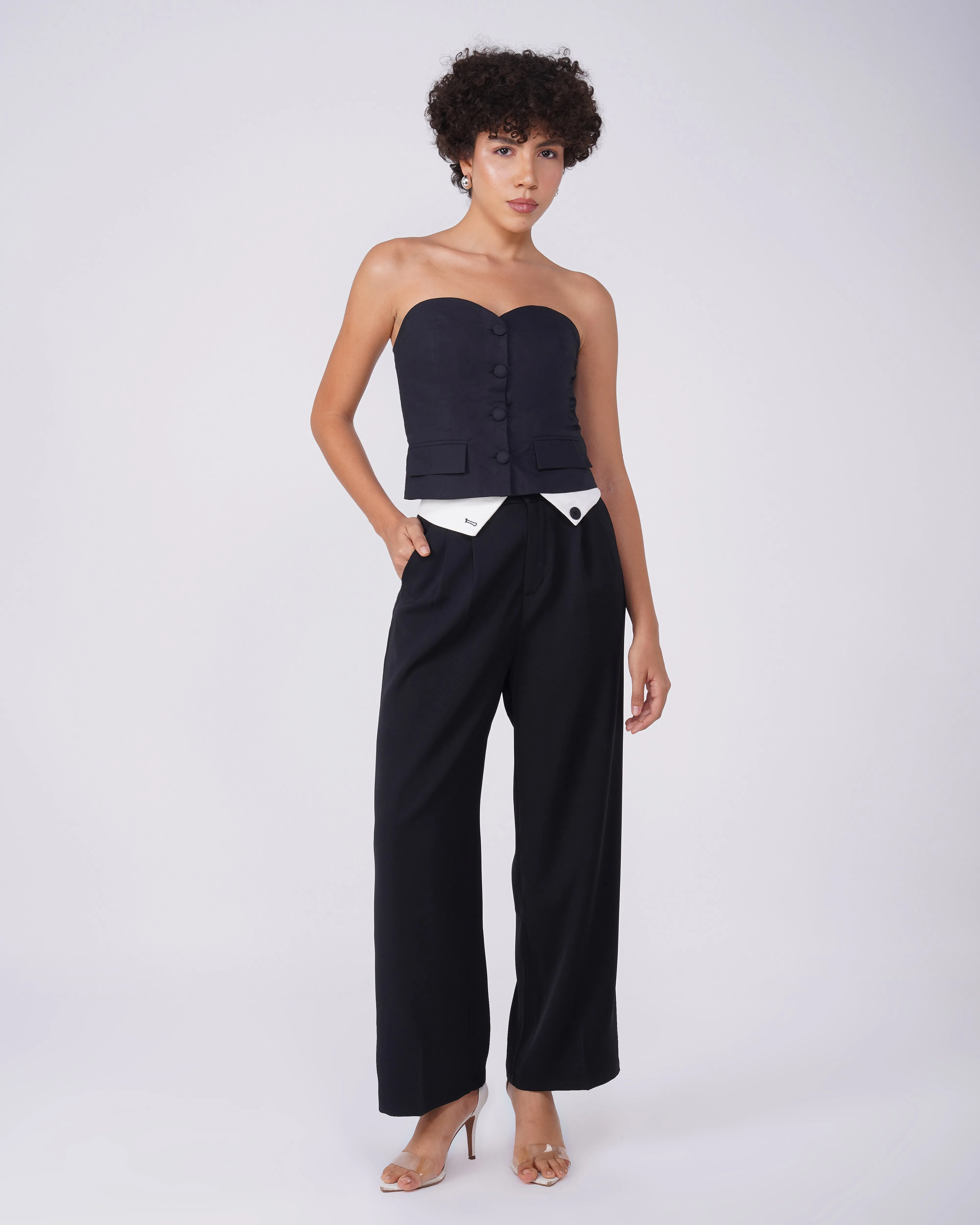 PLEATED BLACK PANTS WITH PANELLED WAIST