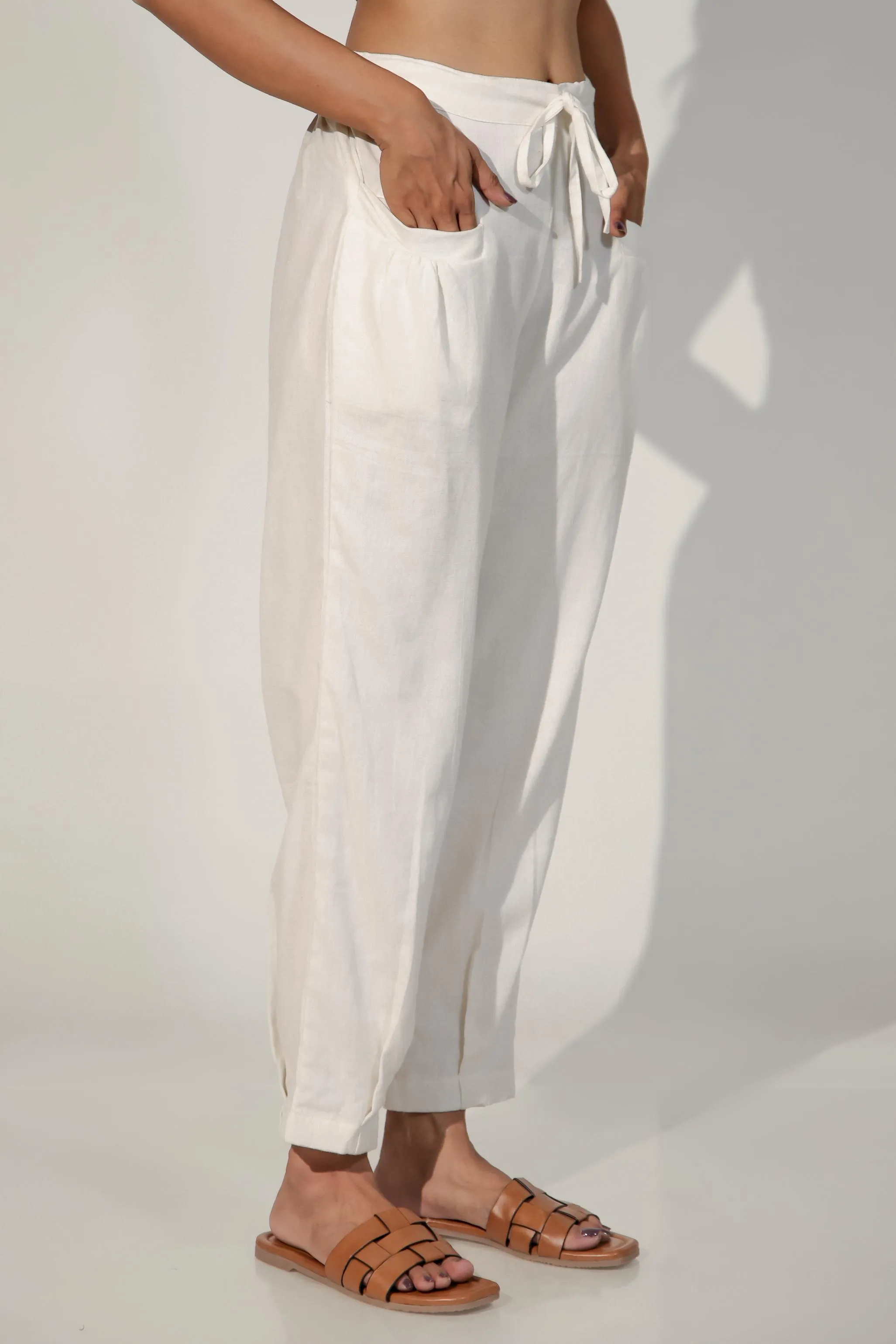 Snow White Women's Pleated-Narrow Trousers