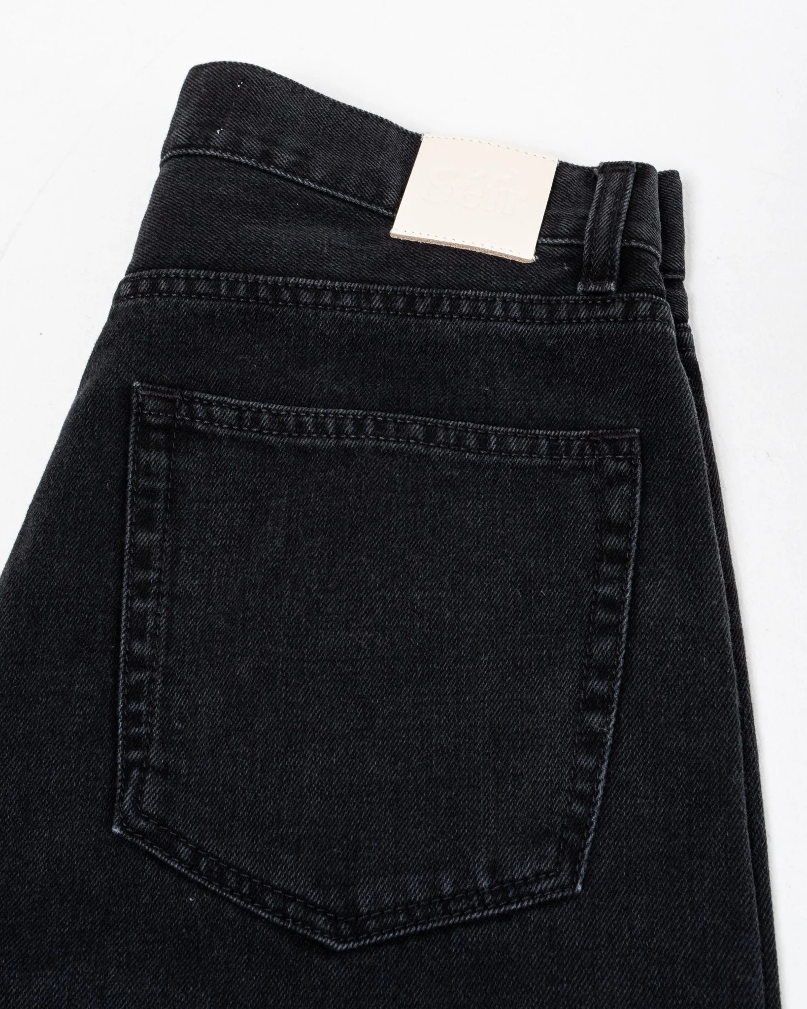 Straight Cut Jeans Rinsed Black