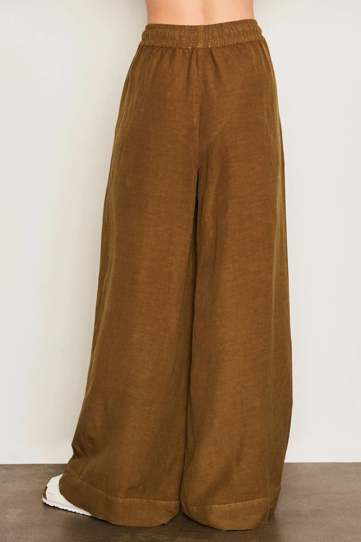 Sundry Linen Wide Leg Pant in Olive