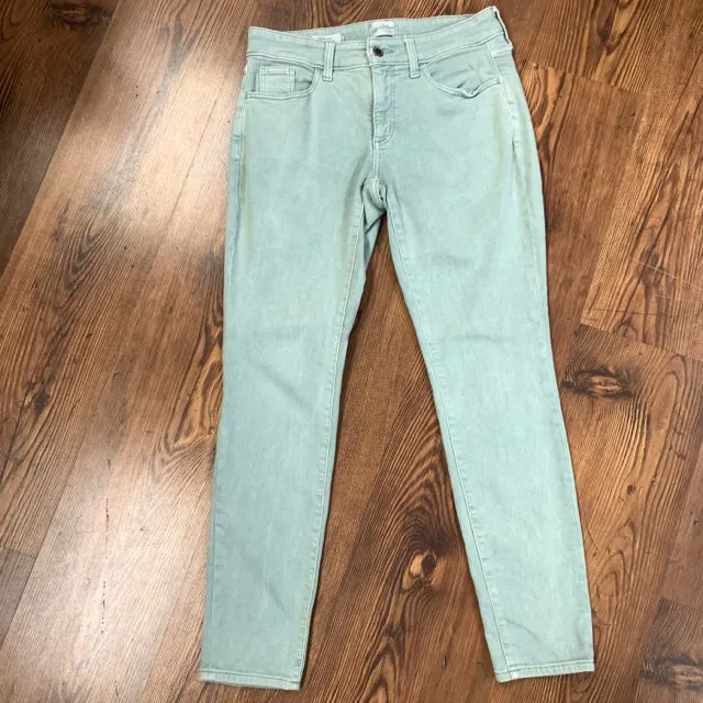 Universal Thread SIZE 4 Women's Jeans