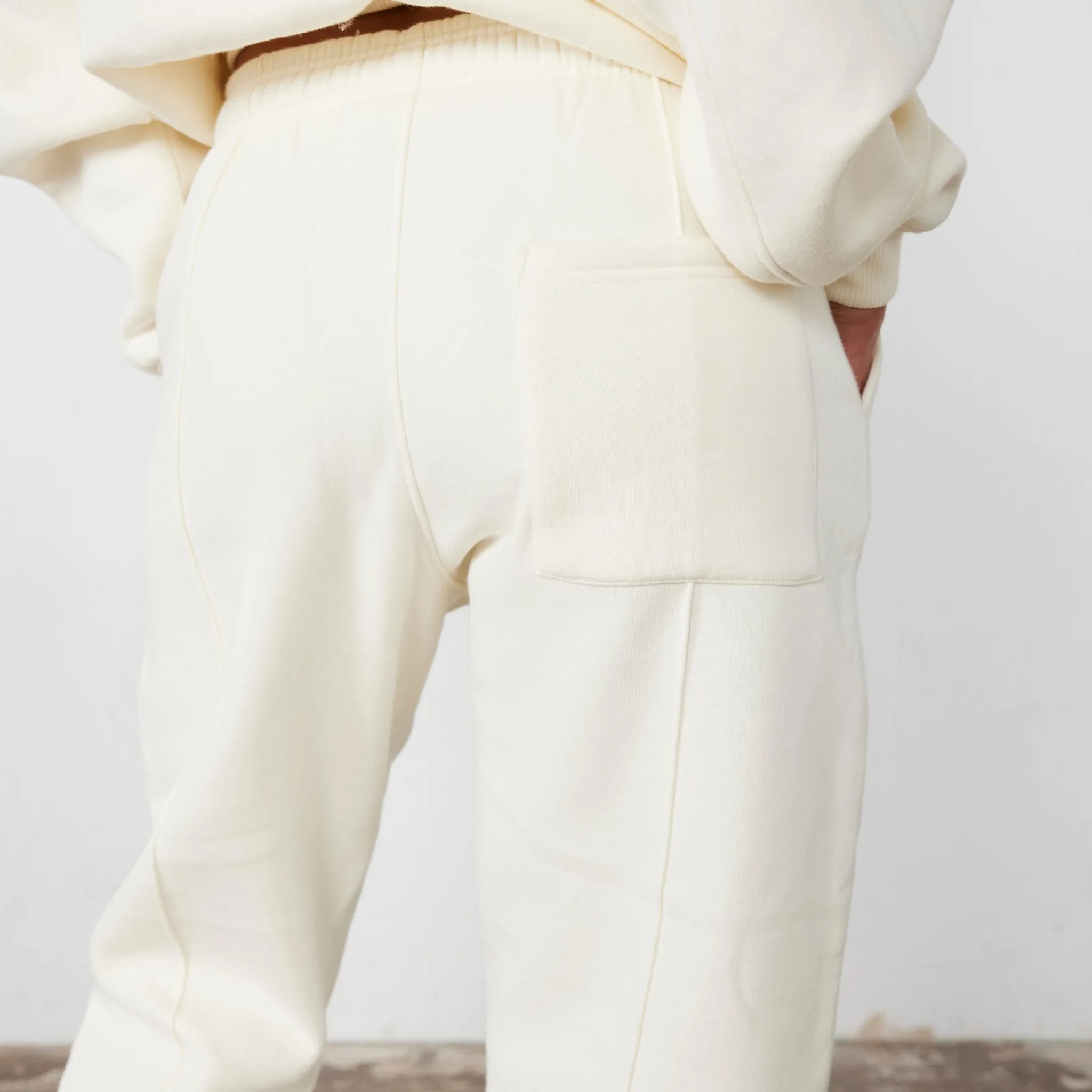 Vanquish Vintage White VQFIT Oversized Sweatpants